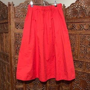Everlane size medium coral red skirt with pockets!